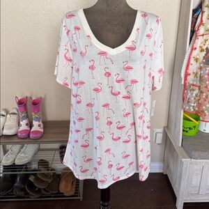 Lularoe NWT CHRISTY V-Neck Tee Size 3xl